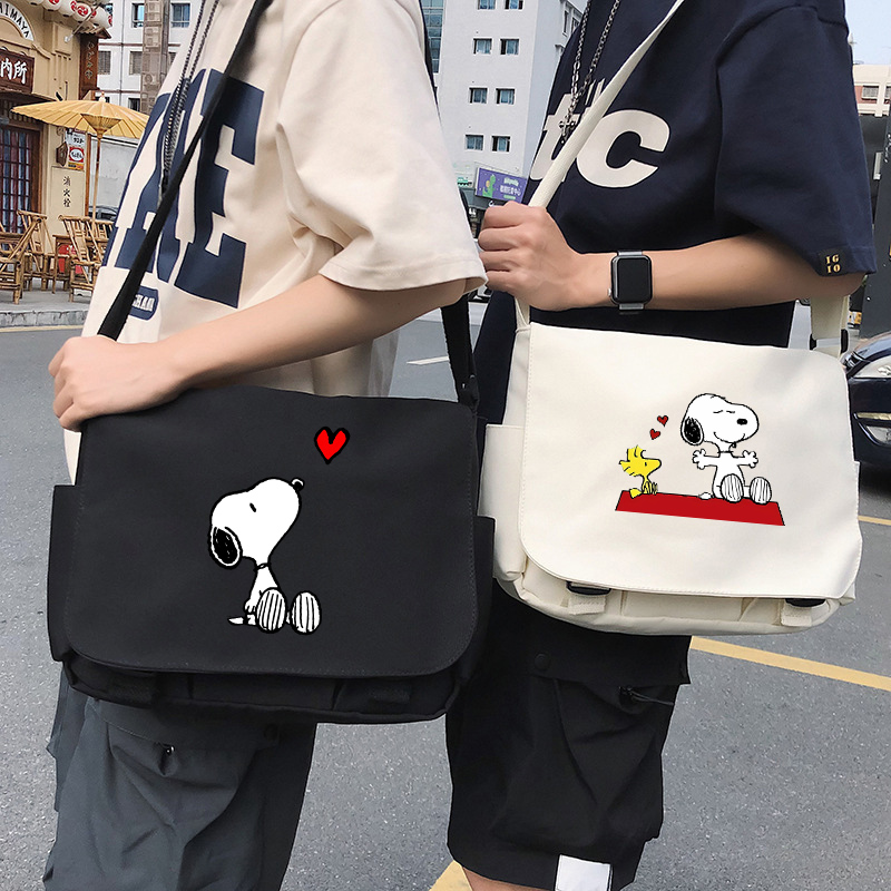 Snoopys Simple Messenger Bag J - Japanese Lifestyle Books 리뷰 및 가격